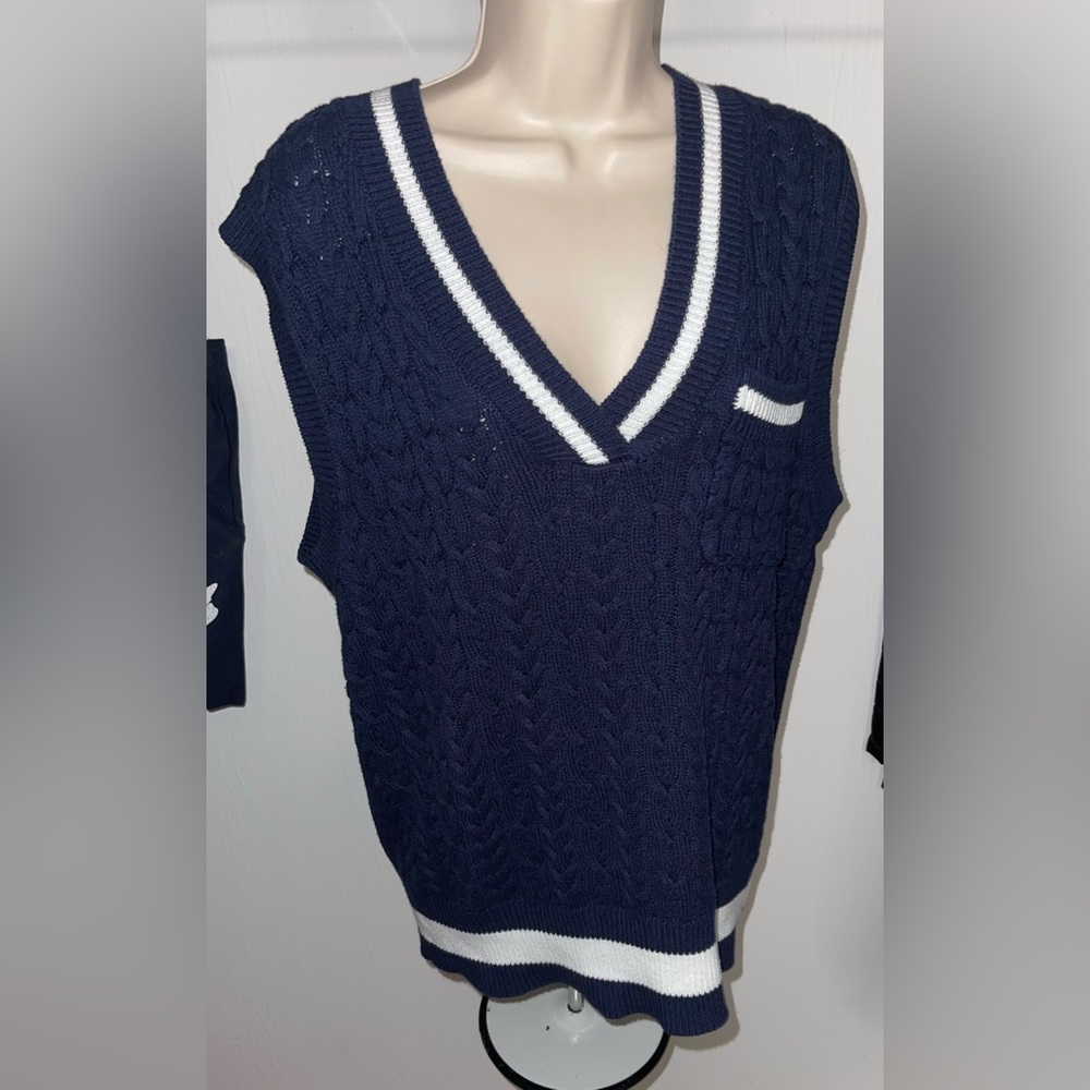 Sweater Vest